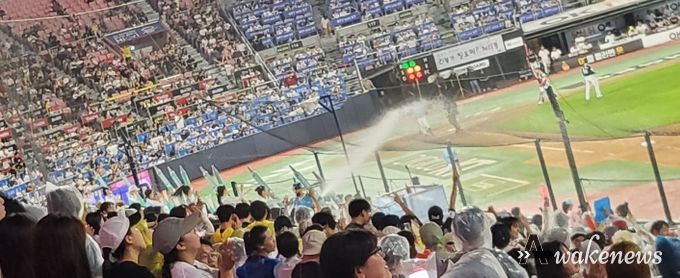 수원시어린이집연합회 국공립어린이집 영유아가족과 보육교직원이 함께하고 있다.