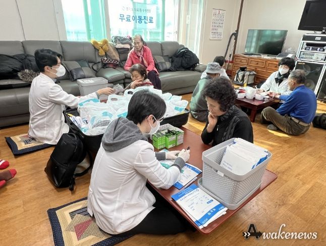 안산시, 대부도 지역 경로당 찾아가는 이동 보건지소 운영
