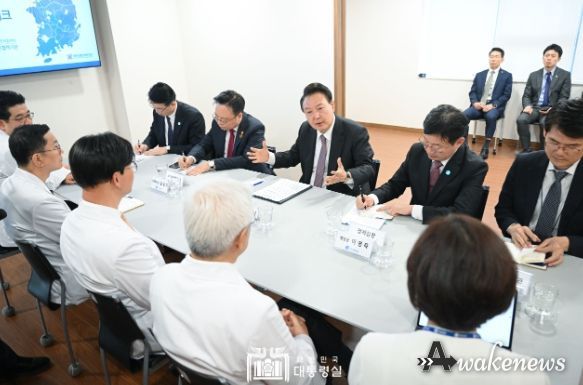 4월 9일 윤석열 대통령은 경기도의 2차 의료기관이자 심장전문병원인 부천세종병원을 방문했다.