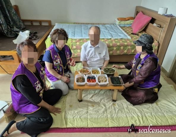 시흥재가노인통합지원센터, 어르신 생신 축하로 따뜻한 나눔 실천