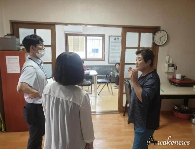 시흥시, 경로당 무더위쉼터 20곳에 냉방기 지원... 점검 분주