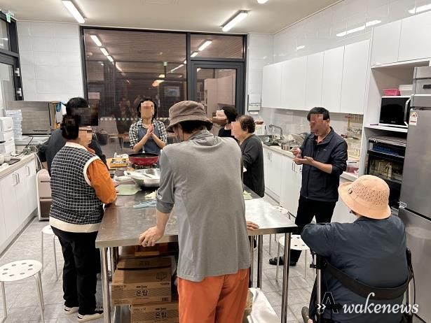 새빛관계망 프로그램을 진행하고 있는 모습.