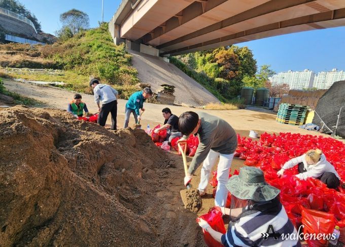 남양주시 오남읍, 마을안길·언덕길에 제설용 모래주머니 1,300개 배치