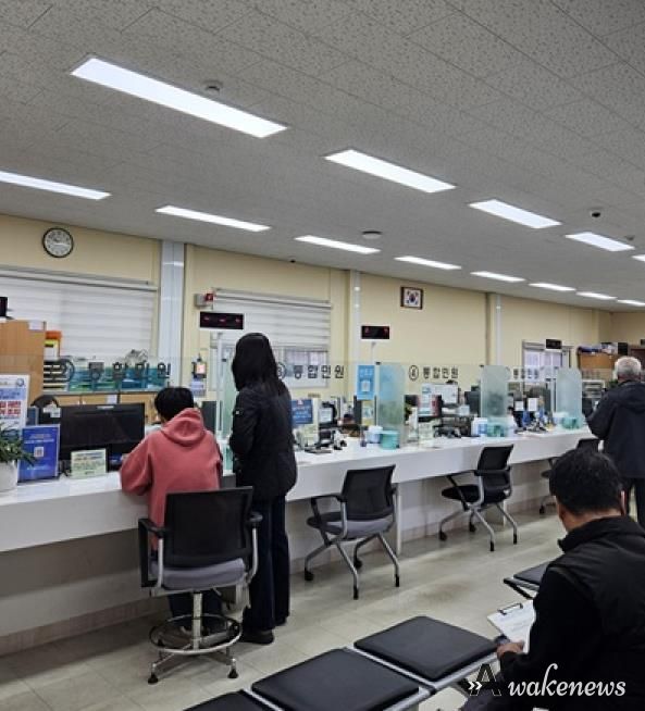 파주시 운정5동, 수험생 불안 잡았다… 수능 전날 임시신분증 야간 발급