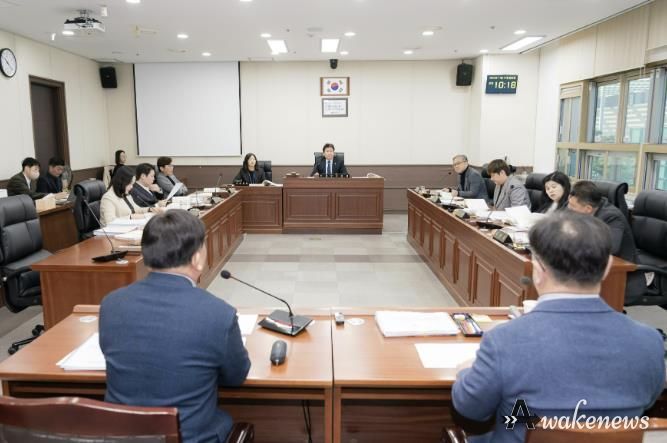 용인특례시의회 자치행정위원회, 행정사무감사 1일차