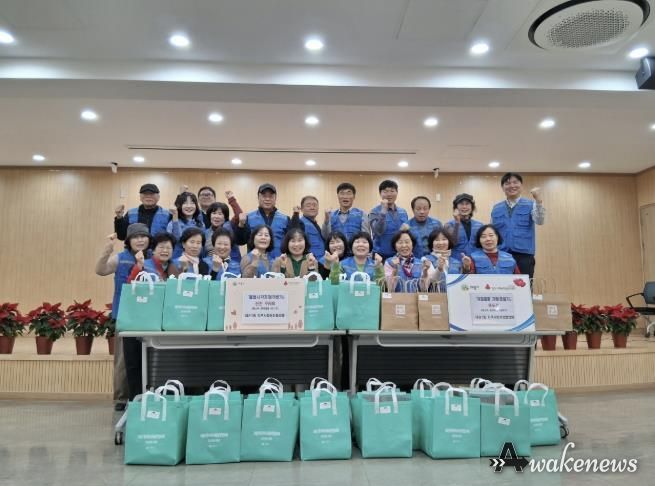 의왕시 내손1동지역사회보장협의체, 돌봄 사각지대 가구에 반찬 나눔 및 겨울용품 지원