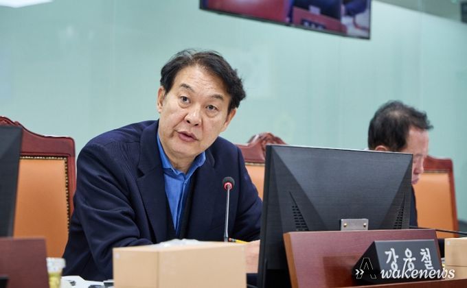 경기도의회 강웅철 의원