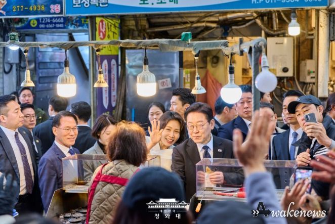 창원 반송시장 방문(청와대)