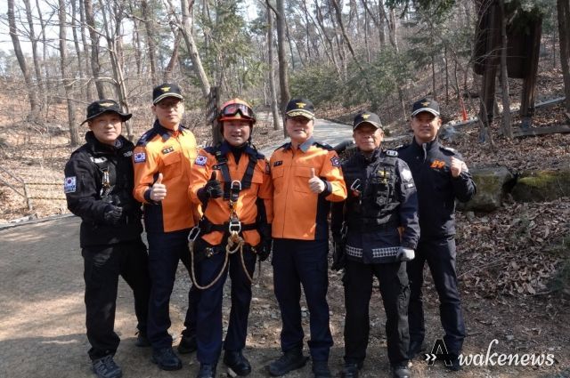 이영희 의원, 용인소방서 산악사고 대비 특별구조훈련 참여