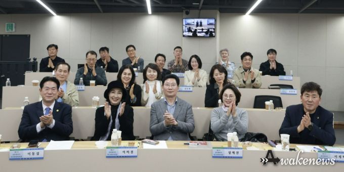 이상일 용인특례시장이 3월 31일 저녁 강남대학교 글로벌리더 최고경영자과정 수강생을 대상으로 특강을 진행했다.